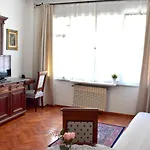Old Town Konviktska - Bohemian براغ