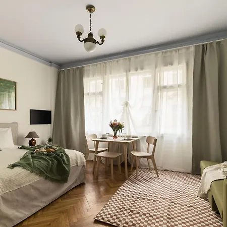 Old Town Konviktska - Bohemian Апартаменты *